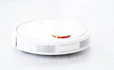 Robot elektrik süpürgesi.