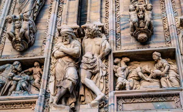 Decorazioni del Duomo di Milano — Foto Stock