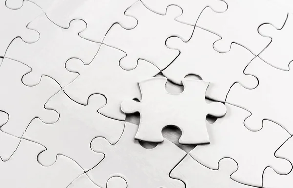 Empty jigsaw puzzle — Stock Photo, Image