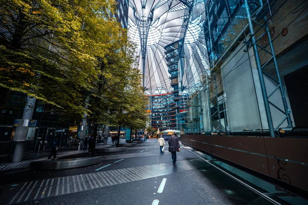 Sony Center in Berlin, Deutschland — Stockfoto