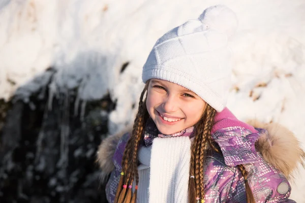 Ritratto di una bambina — Foto Stock