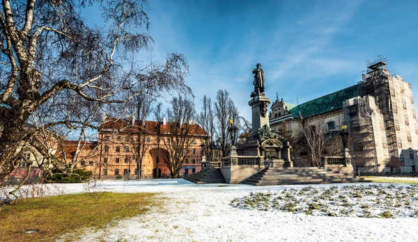 Monumentet polsk poet Adam Mickiewicz — Stockfoto