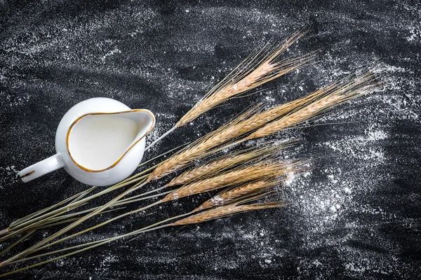 Mill and wheat — Stock Photo, Image