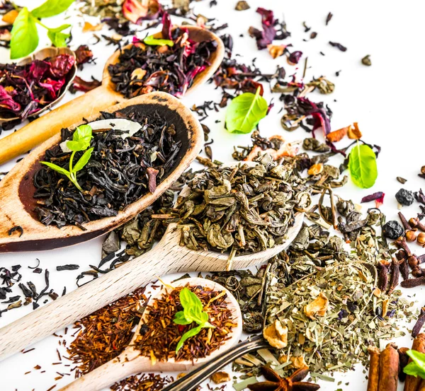 Té sobre mesa blanca — Foto de Stock