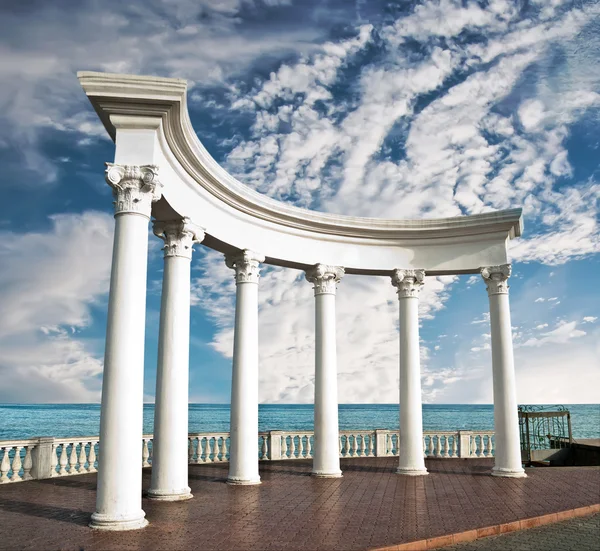 Ancient Greek columns — Stock Photo, Image