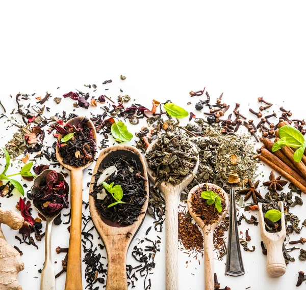 Té sobre mesa blanca — Foto de Stock