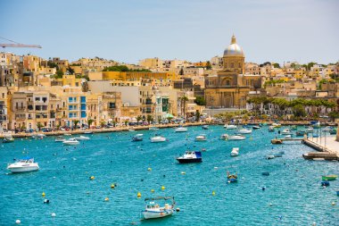Valletta yakınındaki Körfezi manzaralı planı