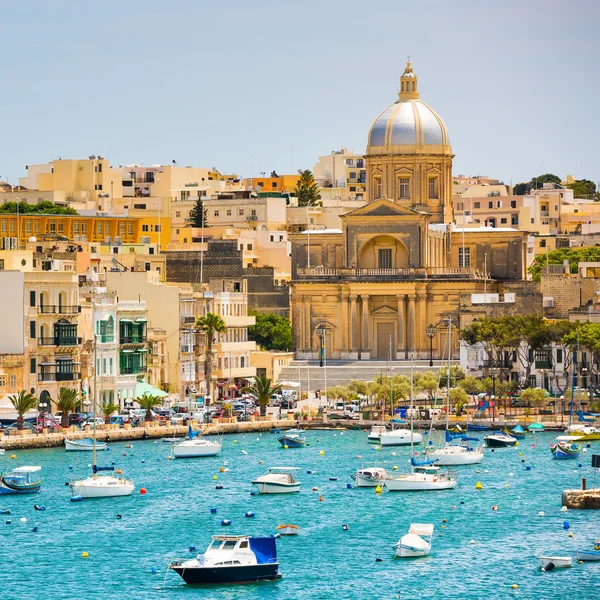 Wiev planu na zatoce w pobliżu Valletta — Zdjęcie stockowe