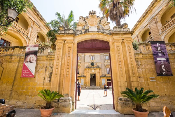 Gates to the city of Mdina — Stock Photo, Image