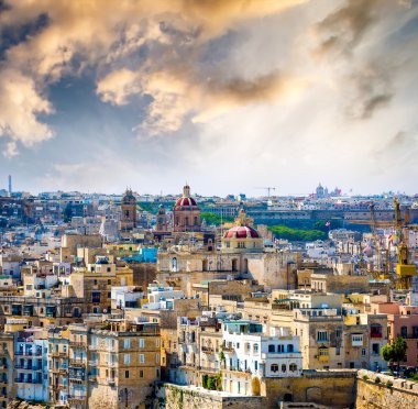 Valletta şehri yüksek gelen