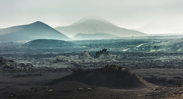 Beautiful mountain landscape with volcanoes — Stock Photo, Image