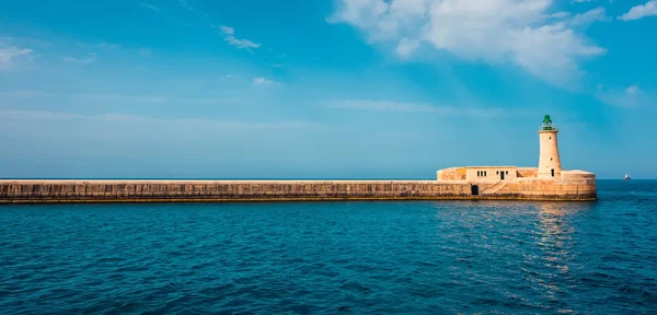 St. Elmo vuurtoren in Valletta — Stockfoto