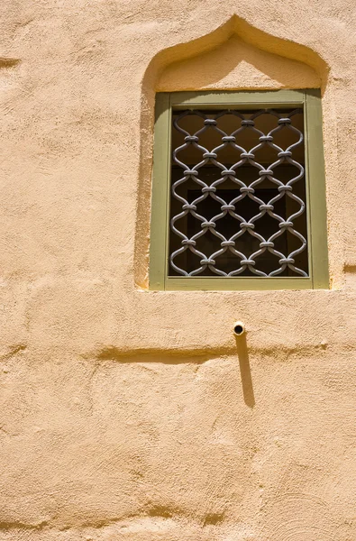 Arch window in Mdina — Stock Photo, Image