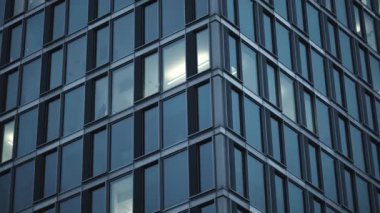 Modern Yüksek Kule Pencereli Cam Gökdelen İş ve Finans Bölgesi