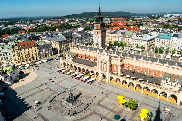 Zobacz na centralnym placu miasta Krakowa — Zdjęcie stockowe