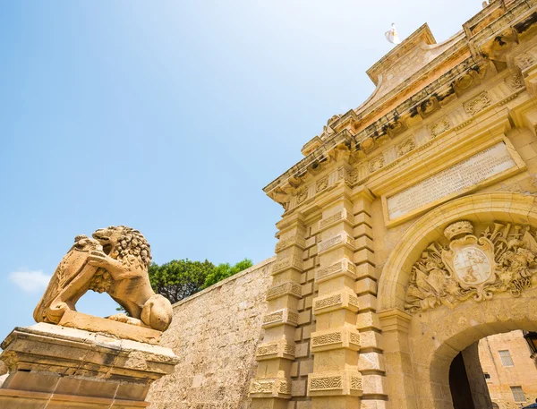 Gates to the city of Mdina — Stock Photo, Image