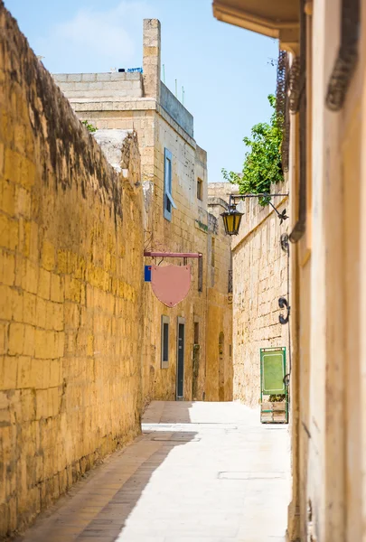 Traditionella street i Mdina — Stockfoto