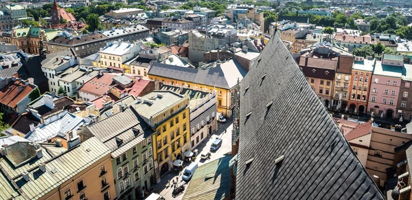 Krakow çatılarda görüntülemek — Stok fotoğraf