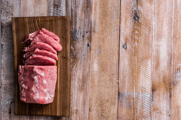 Grande pedaço de carne — Fotografia de Stock