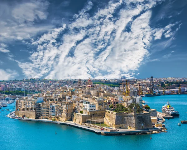 Vista sobre Valletta do mar — Fotografia de Stock