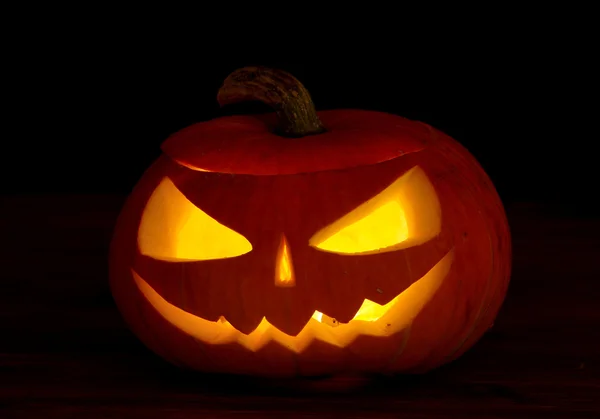 Skrämmande halloween pumpor jack-o-lantern — Stockfoto