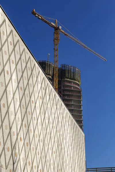 Construction Crane New Building House Wall — Stock Photo, Image