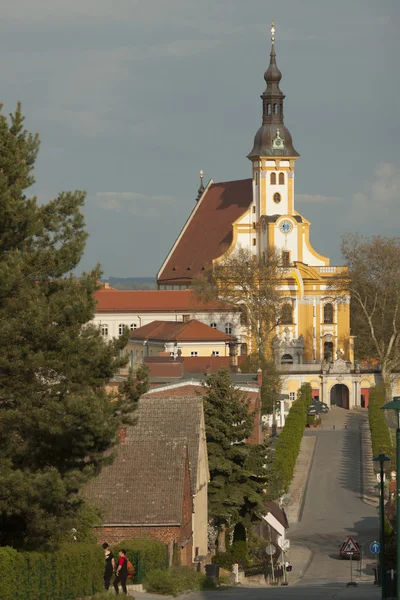 Klasztor i drogi — Zdjęcie stockowe