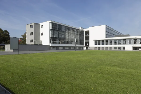 Bauhaus with lawn — Stock Photo, Image