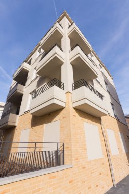 Köşedeki balkon