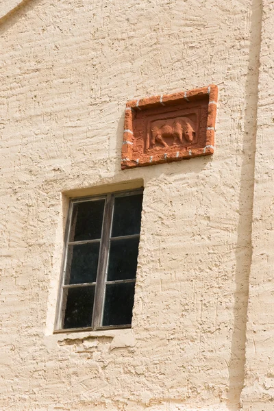 Relief and window — Stock Photo, Image