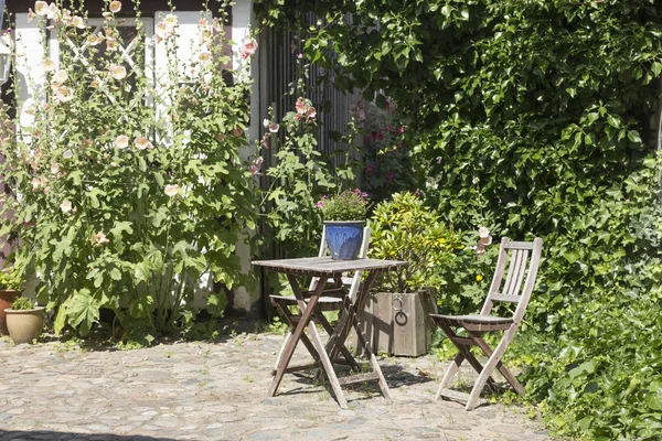 Table et chaises — Photo