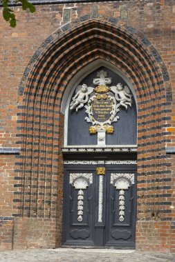 Eski Kilise Kapısı