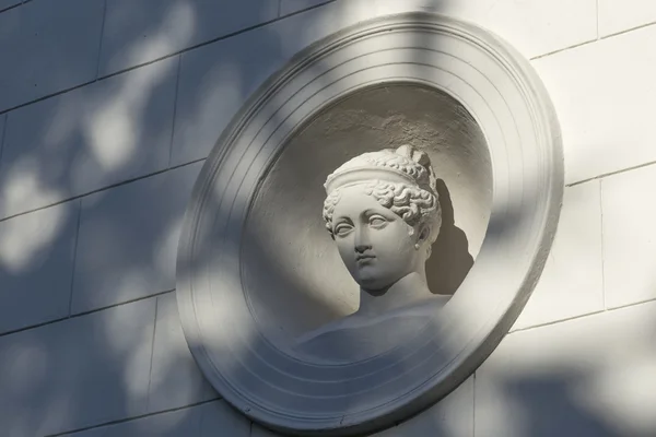 Bust of a Woman — Stock Photo, Image