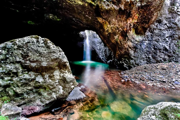 Inside waterfall of cave from natural bridge in Australia — Stock Photo, Image