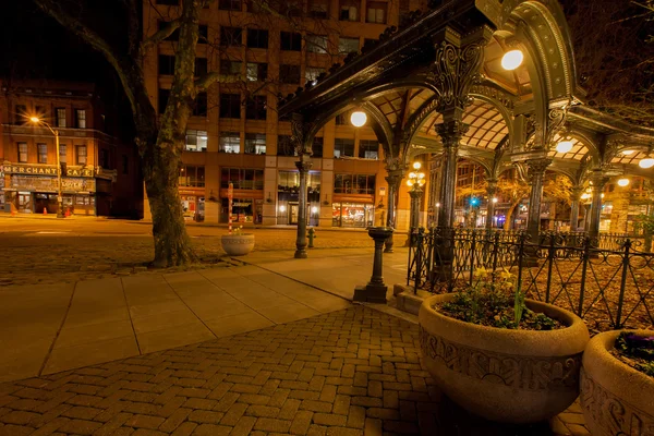 SEATTLE, WA - March 23, 2011. Pioneer Square. Downtown. — Stock Photo, Image