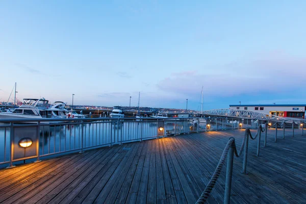 SEATTLE, WA - March 23, 2011. Seattle, Alaskan Way — Stock Photo, Image