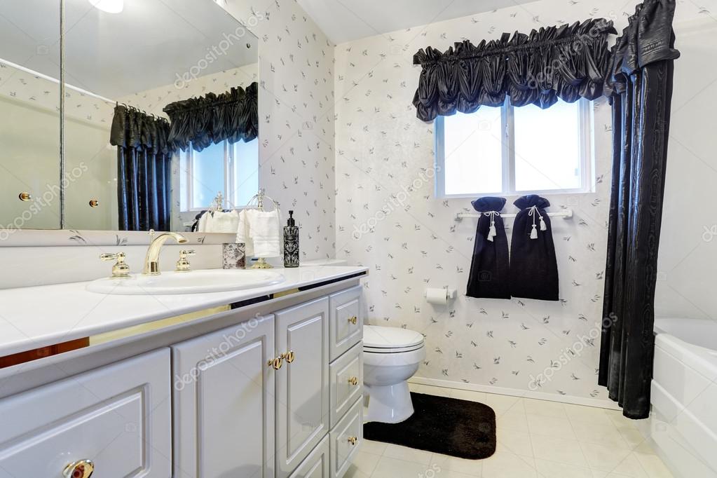 Elegant White Bathroom With Dark Blue Curtain Tile Floor And
