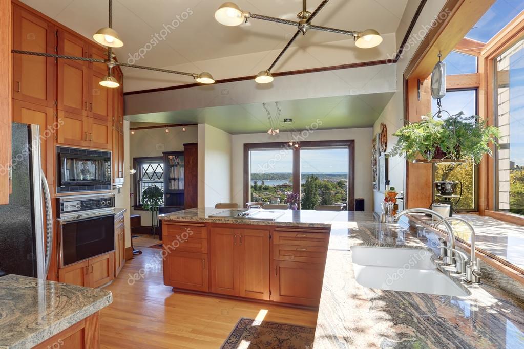 Great Kitchen Room With High Ceiling And Modern Cabinets