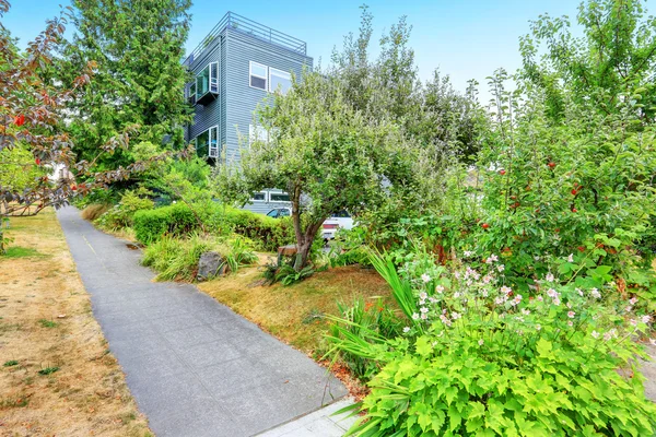 Uitzicht op appartementenhuis in Seattle — Stockfoto