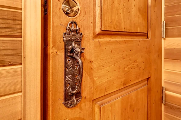 Gamla antika nyckellås dörren vet Detaljer. — Stockfoto