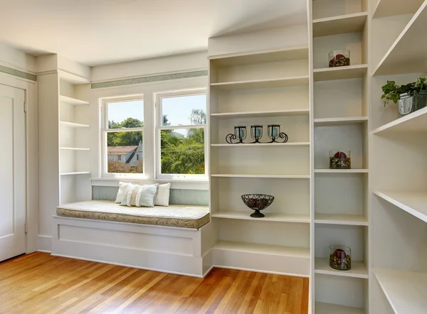 Hallway interior in light tones with rest area and shelves — Stock Photo, Image