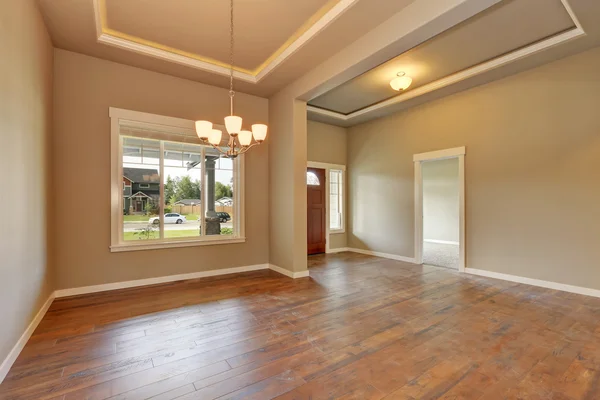 Entrance hall of brand new house. — Stock Photo, Image