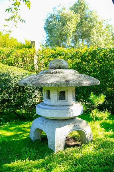 Hamilton, Yeni Zelanda - 25 Şubat 2015: Japon Bahçe, tefekkür Hamilton Gardens — Stok fotoğraf