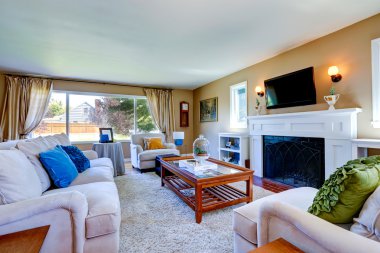 sıcak şömine ile güzel salon iç