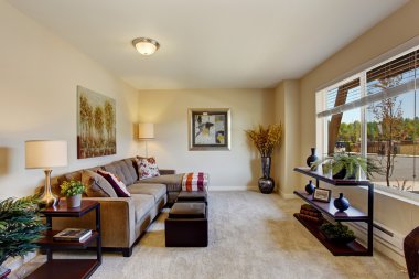 parlak livign odasında modern daire