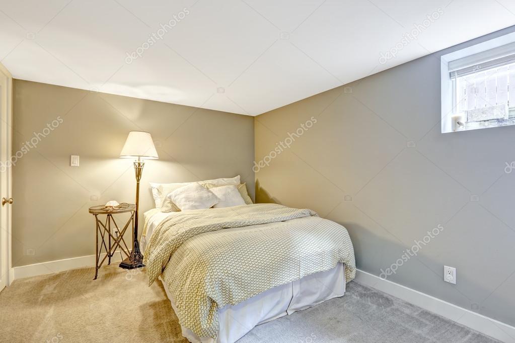 licht tonen verfrissende slaapkamer interieur — Stockfoto ... licht tonen verfrissende slaapkamer interieur — Stockfoto ...