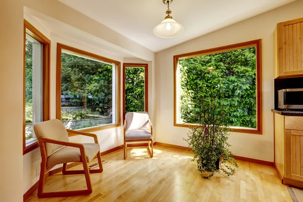 Sunroom interior with two chairs — Stock Photo, Image