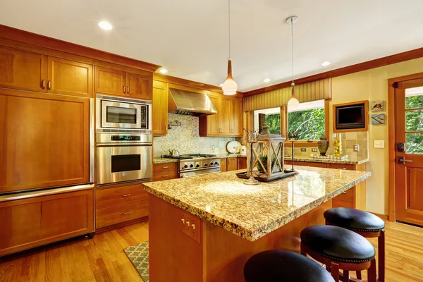 Large kitchen room with island — Stock Photo, Image