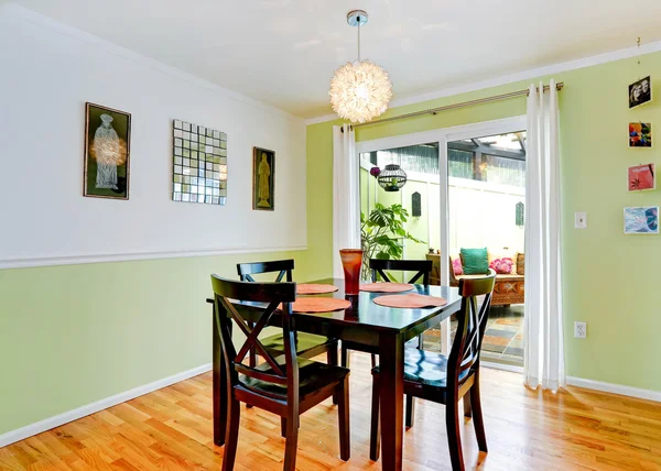 Refreshing dining room interior in mint color — Stock Photo, Image