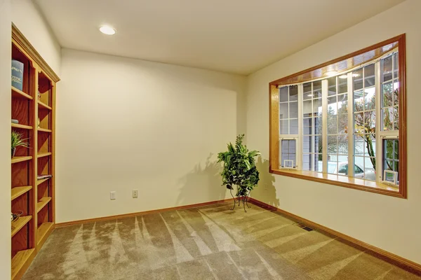 Simple office room with carpet. — Stok fotoğraf